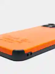 Оранжевый чехол Iphone