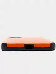 Оранжевый чехол Iphone
