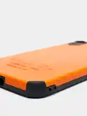 Оранжевый чехол Iphone