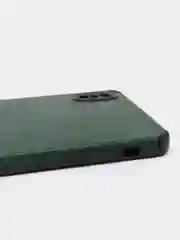 Зеленый чехол Iphone
