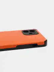 Оранжевый чехол Iphone