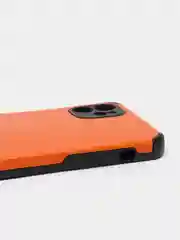 Оранжевый чехол Iphone