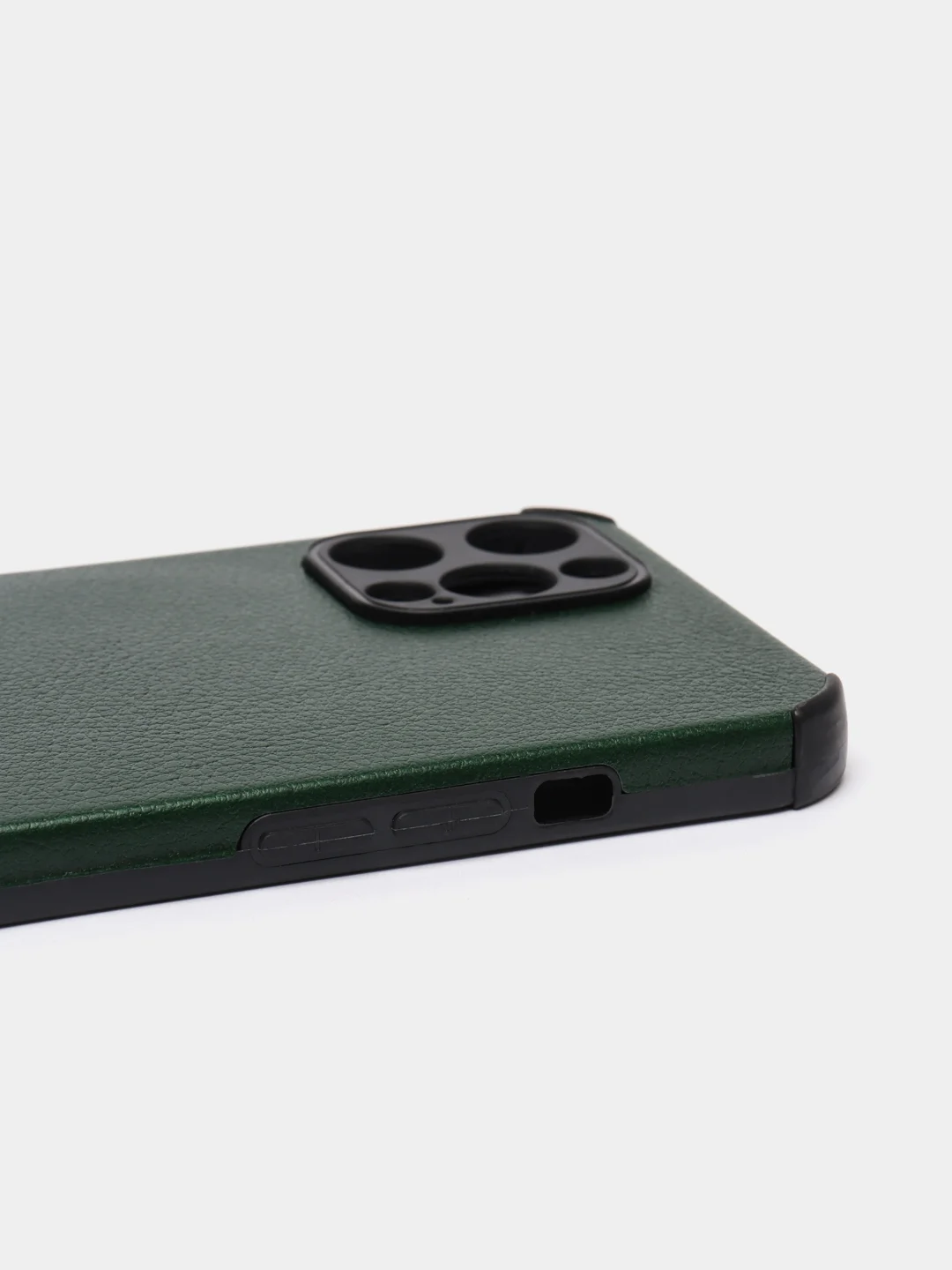 Зеленый чехол Iphone
