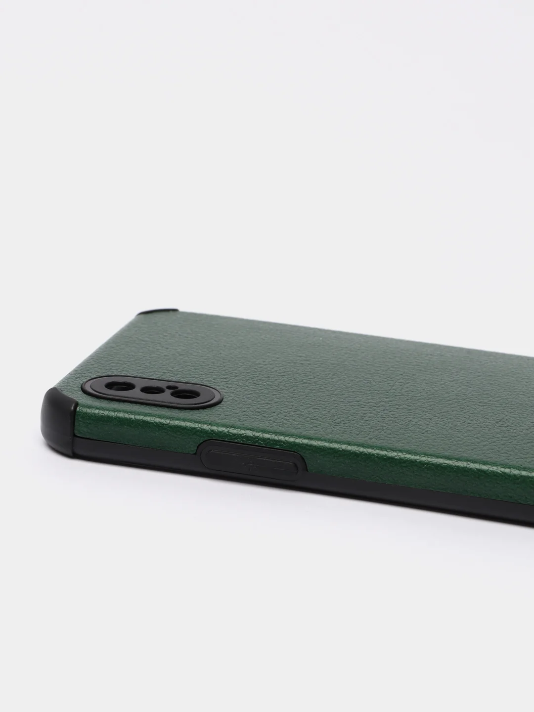 Зеленый чехол Iphone