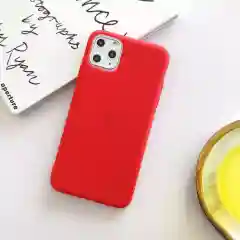 Красный чехол силиконовый для iPhone 8, 7