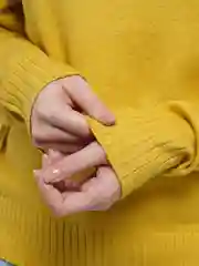 Желтый свитер ЖЕНСКИЙ