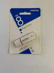 USB 2.0 флеш-накопитеь SmartBuy 8GB