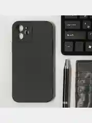 Красный чехол для iPhone 12 силиконовый с покрытием Soft Touch