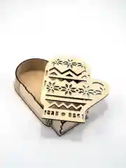 Подарочная коробка "Варежка"
