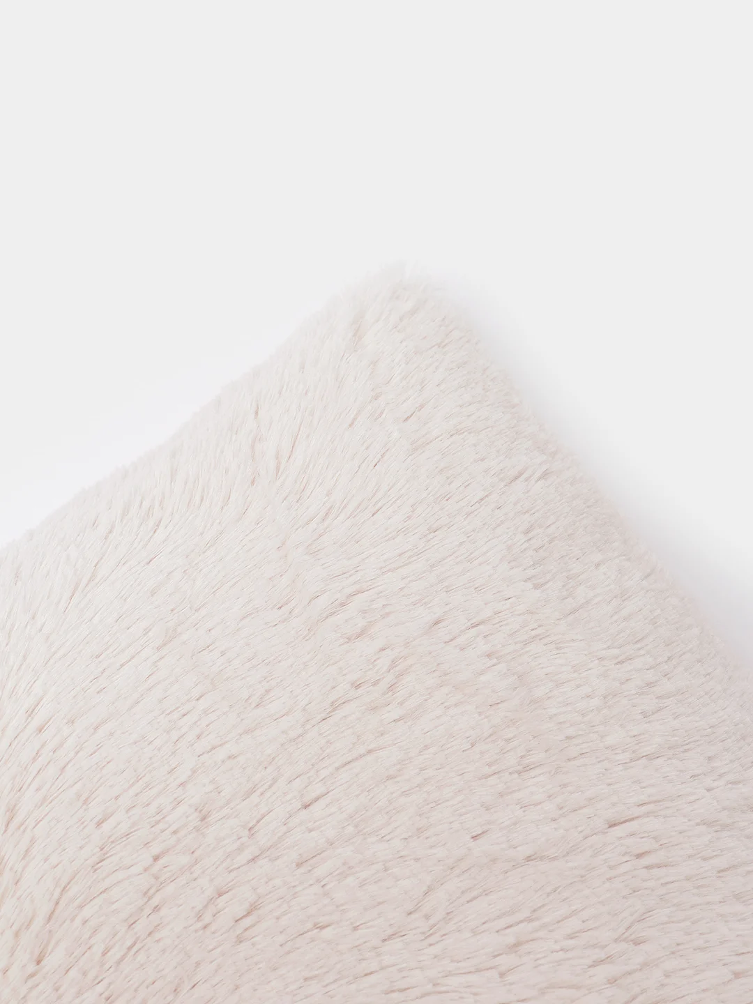 Бежевый подушка декоративная МАТЕХ "PLUSH", 35 х 35 х 15 см, 18 цветов
