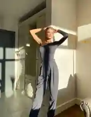 Брюки с декоративными ремнями