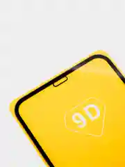 Защитное стекло 9D для iPhone XR / 11 с черной рамкой