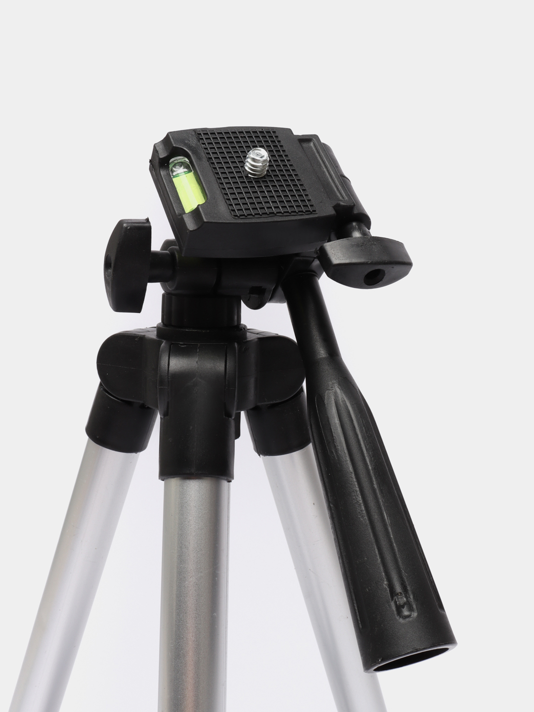 Штатив tripod (трипод) универсальный для фото/видео техники + зажим для  телефона купить по цене 599 ₽ в интернет-магазине KazanExpress