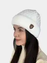 Шапка женская с отворотом