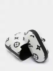 Багровый чехол-игрушка для наушников AirPods 1,2 (Эирподс 1,2 Аирподс 1,2)