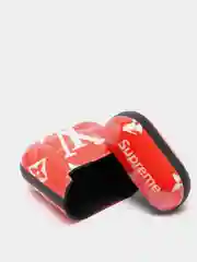 Красный чехол-игрушка для наушников AirPods 1,2 (Эирподс 1,2 Аирподс 1,2)