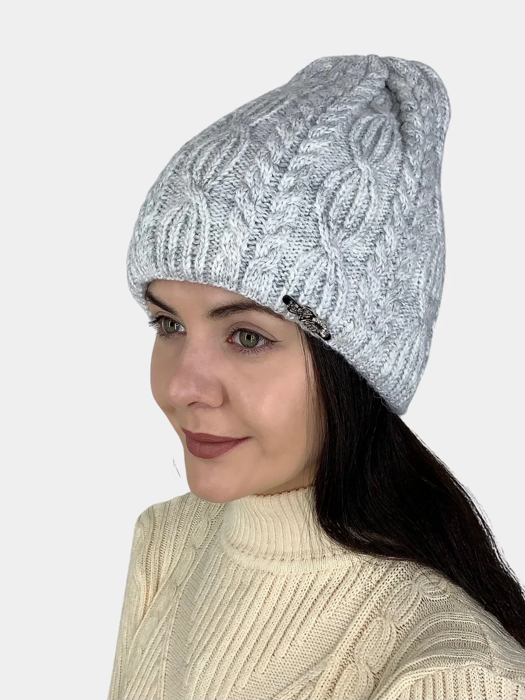 Шапка молодежная