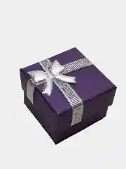 Пурпурный коробка подарочная для колец и украшений/ коробочка 4*4*3 см шкатулка