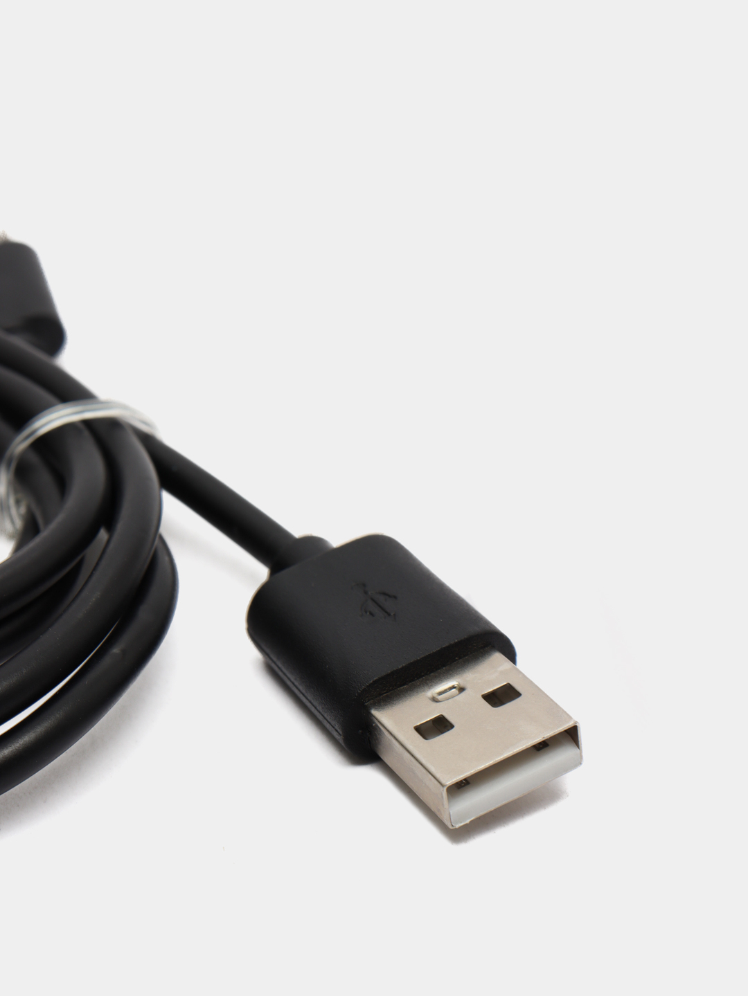 USB 2.0 - micro USB кабель для зарядки смартфона, 1м купить по цене 71 ₽ в  интернет-магазине Магнит Маркет