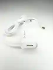 Сетевое зарядное устройство с кабелем Micro USB