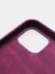 Пурпурный чехол Silicone Case для iPhone 11, с открытым низом