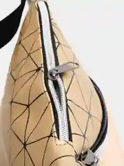 Золотой сумка поясная с двумя карманами