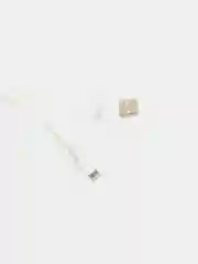 Белый кабель Lightning - USB