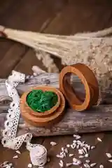 Шкатулка для колец круглая