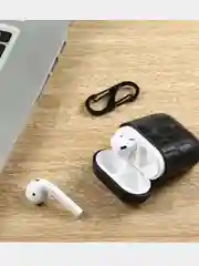 Чехол кожа крокодила для Apple Airpods с карабином