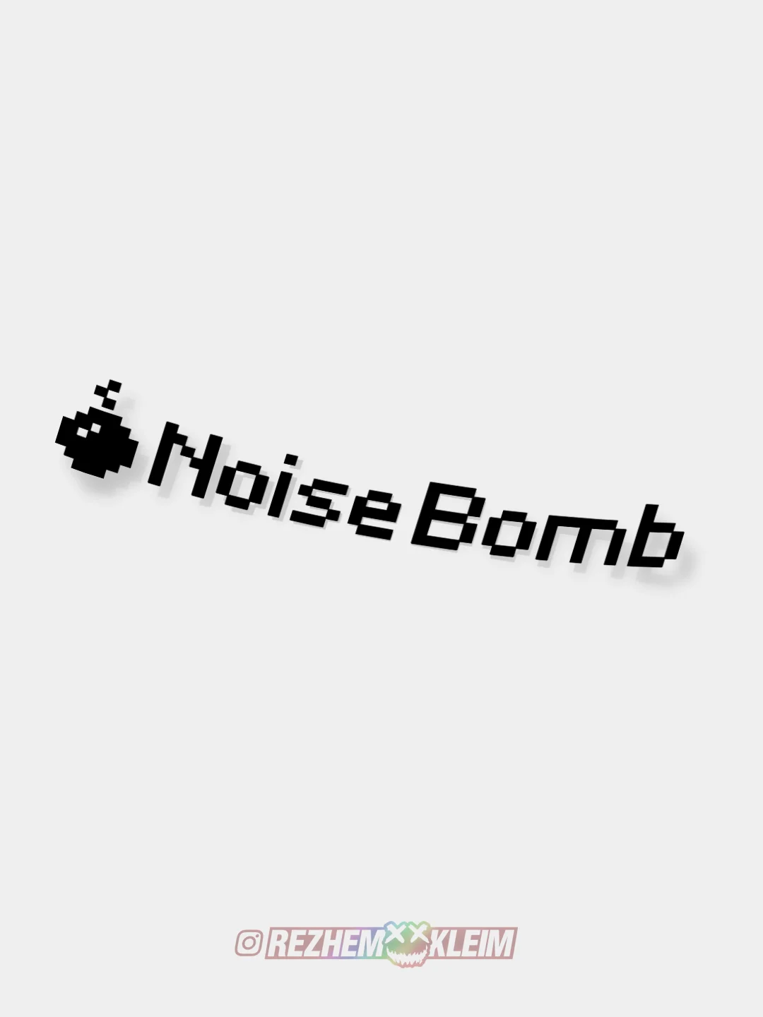 Черный наклейка на авто NOISE BOMB (2 цвета) белый и перевающаяся голография