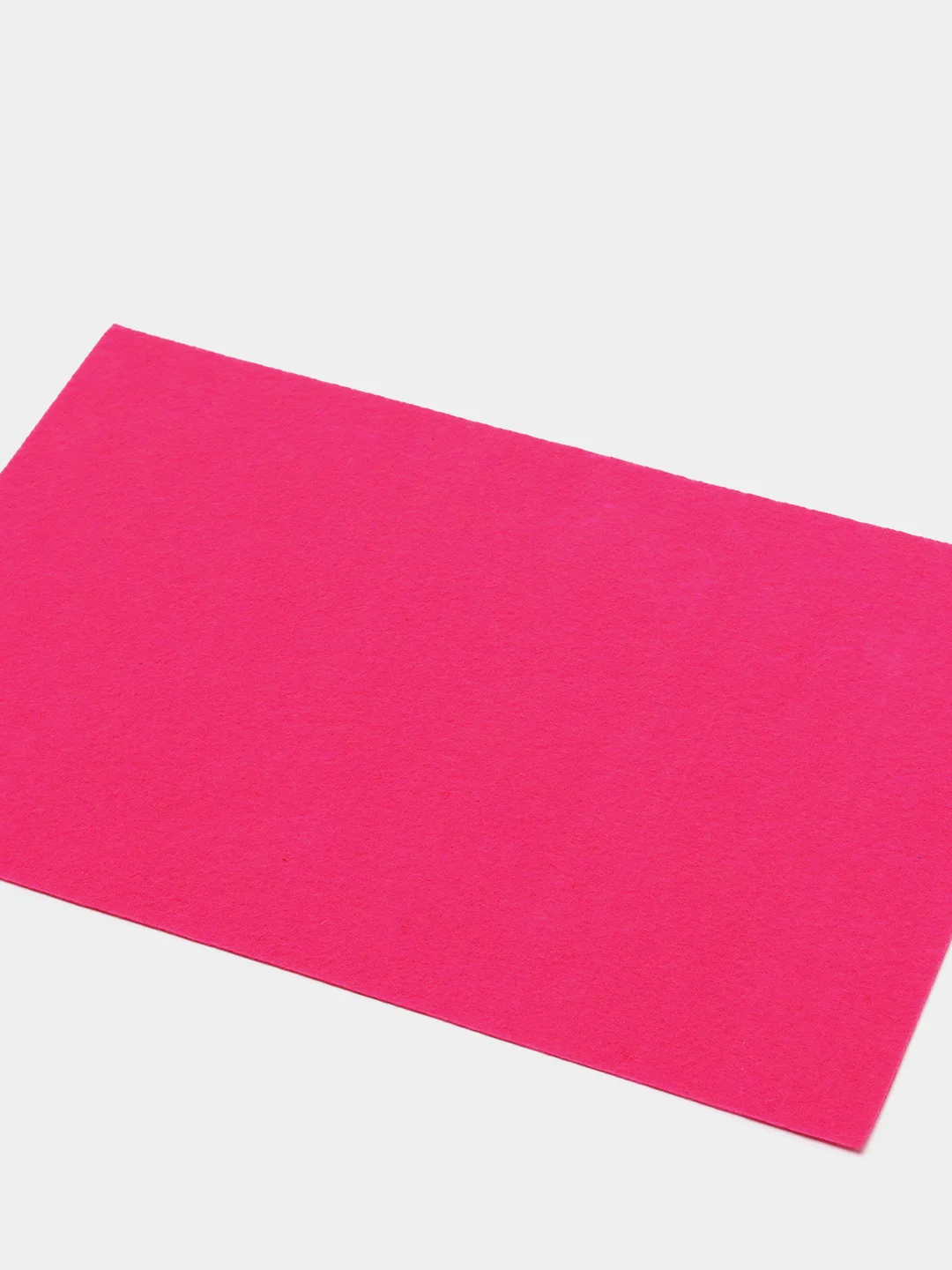 Фуксия фетр жесткий, 1 мм, 20*30 см