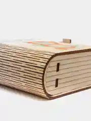 Шкатулка-книжка из дерева с пожеланием
