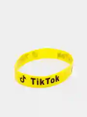 Желтый браслет Tik tok силиконовые разные цвета (Tiktok Тикток браслеты )