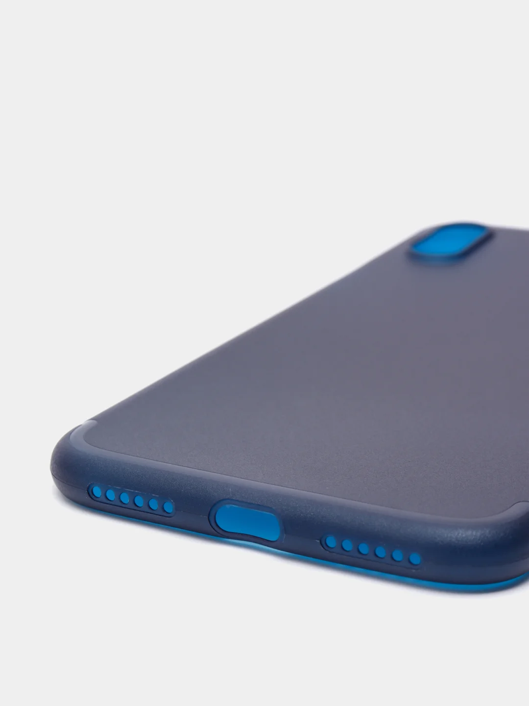 Синий ультратонкий чехол для iPhone 7/8/ SE.7+/8+.X.XR.11. 12.12Pro.12mini 13.13Pro, 14 тонкий