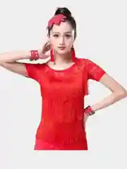 Красный топ с бахромой для танцев