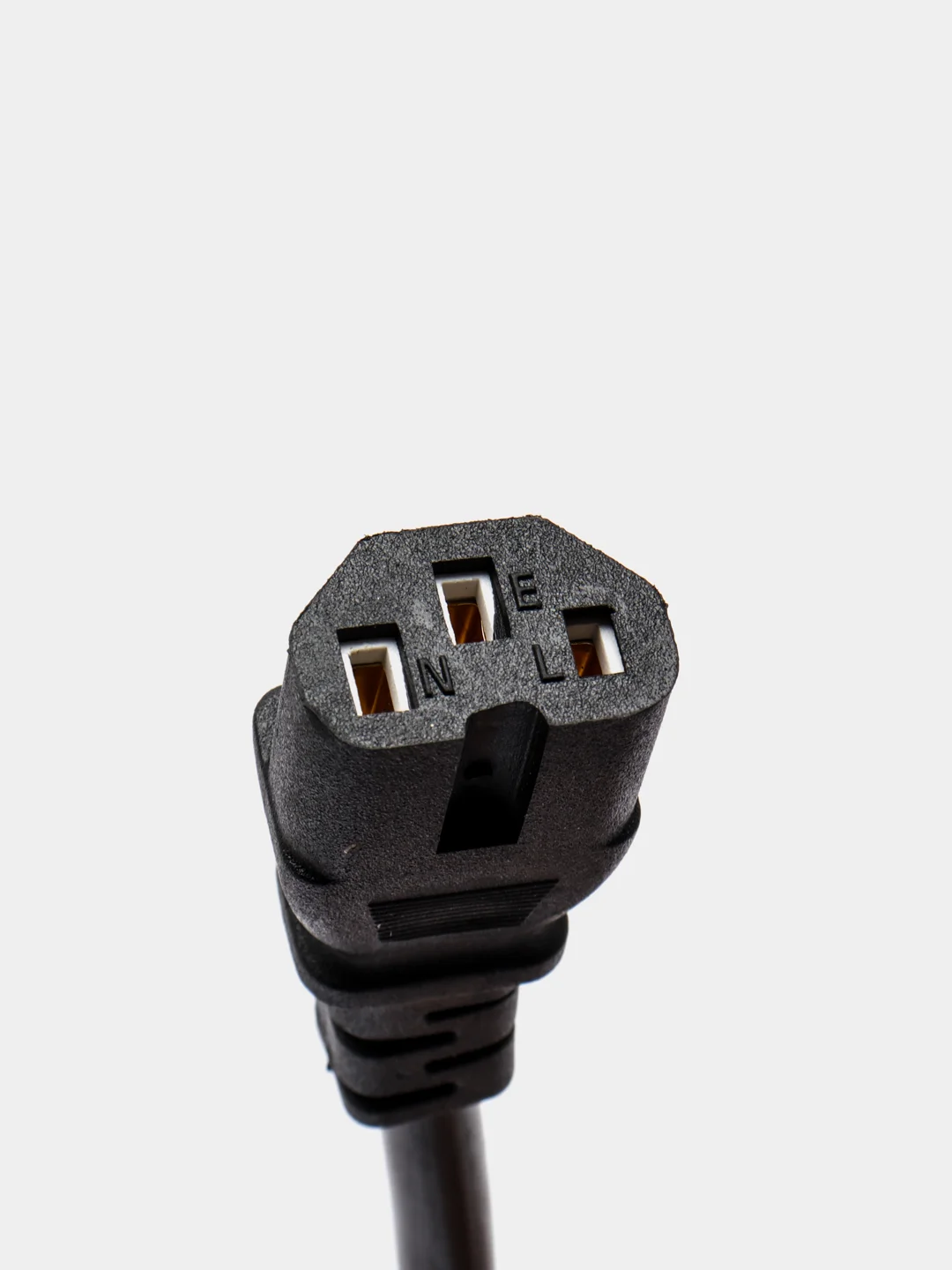 Кабель питания силовой угловая Евровилка CEE 7/7 - IEC 320 C13, 1,5 м