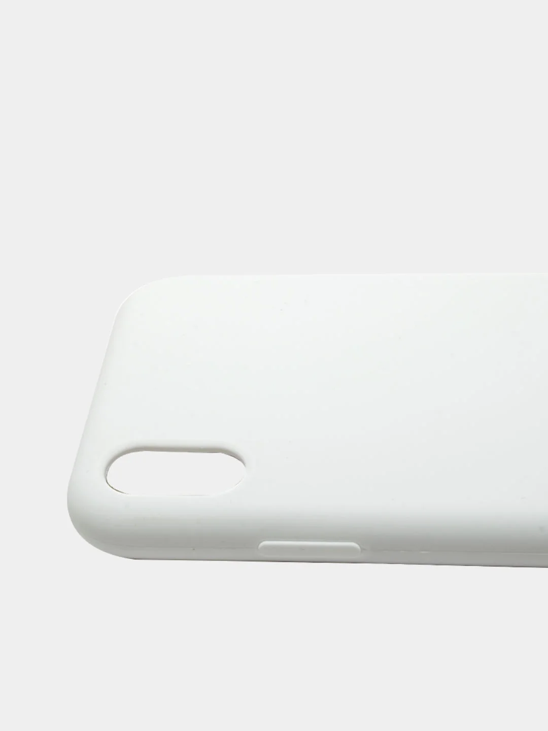 Белый чехол Silicone Case для iPhone XR, прорезиненный