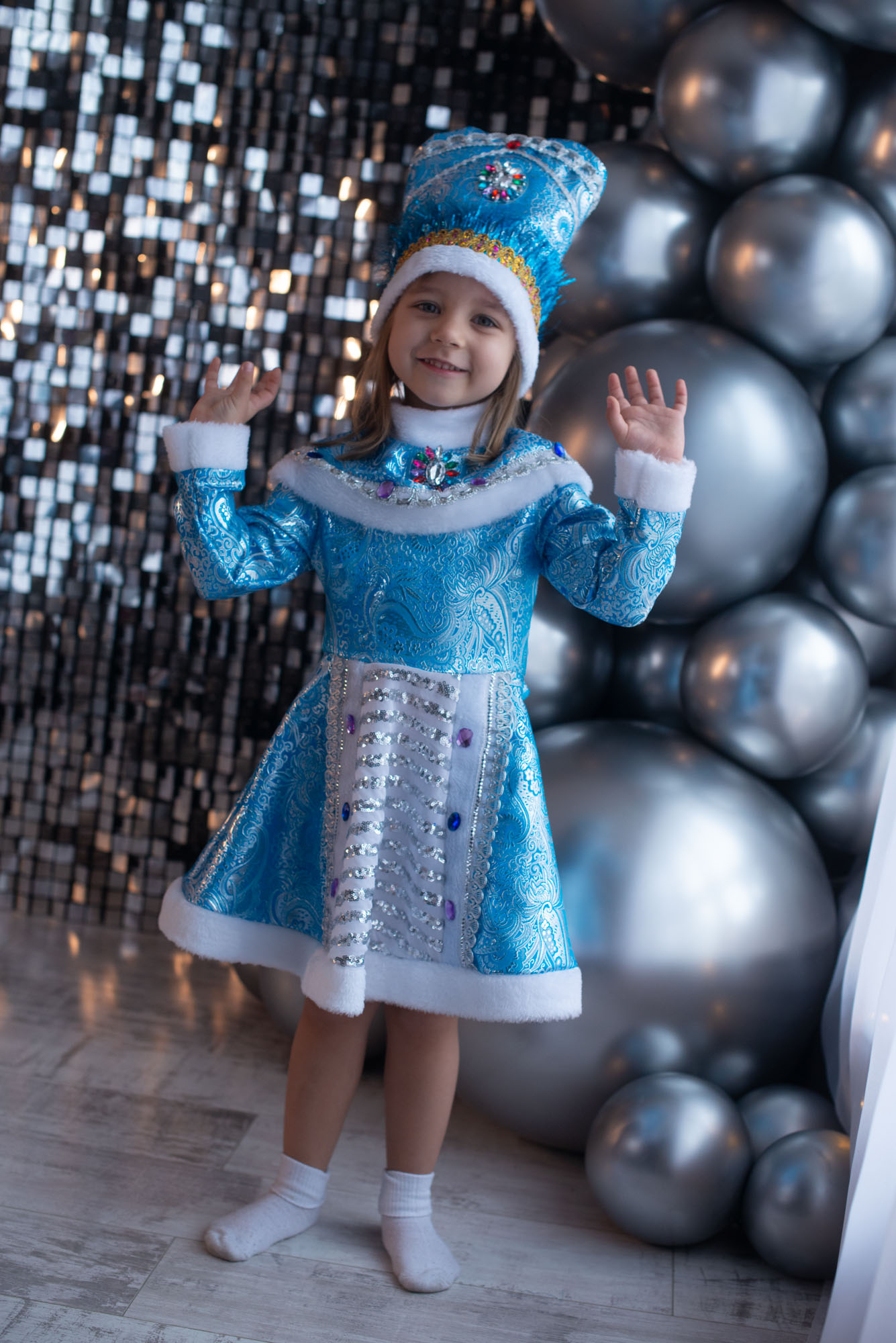 Купить костюм снегурочки для девочки в Украине
