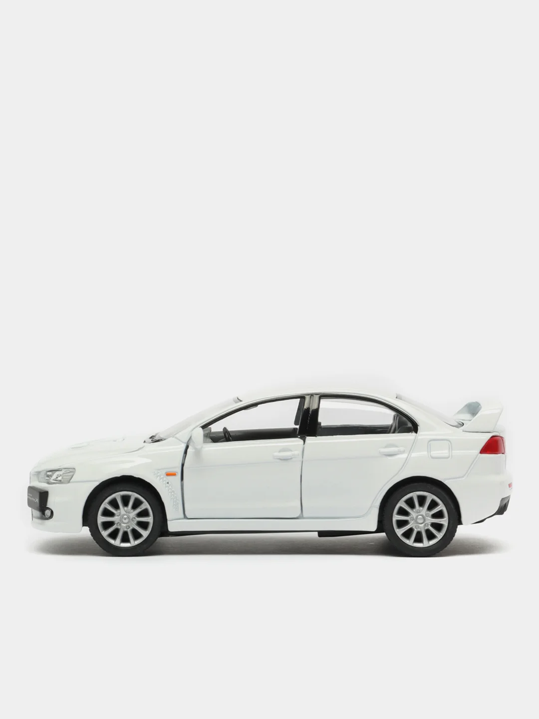 Белый металлическая машинка 2008 Mitsubishi Lancer Evolution X KT5329D