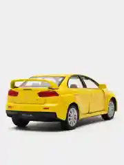 Желтый металлическая машинка 2008 Mitsubishi Lancer Evolution X KT5329D