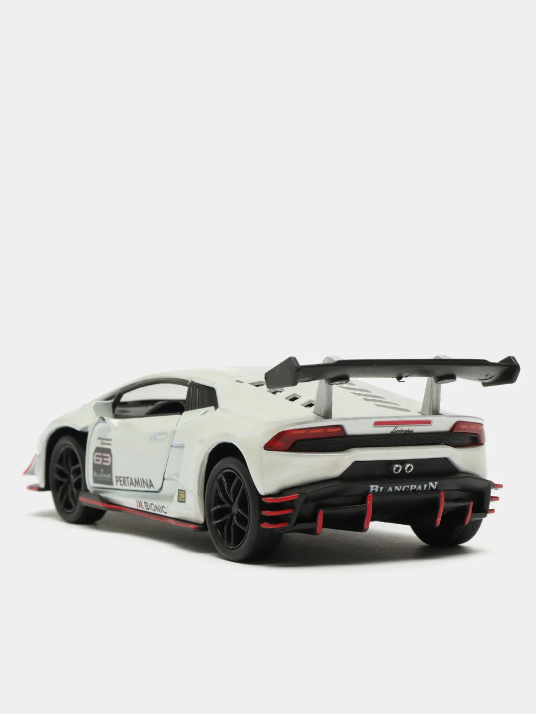 Белый lamborghini Huracan LP620-2 Super Trofeo KINSMART KT5389D