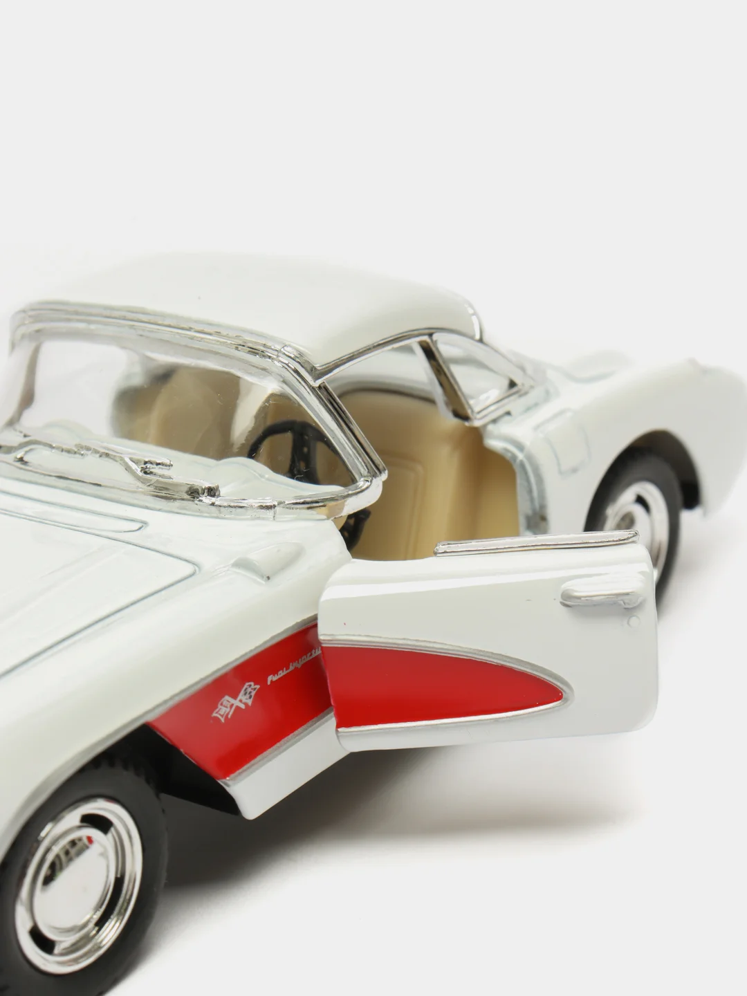 Белый металлическая машинка 1:34 Chevrolet Corvette 1957 KT5316D