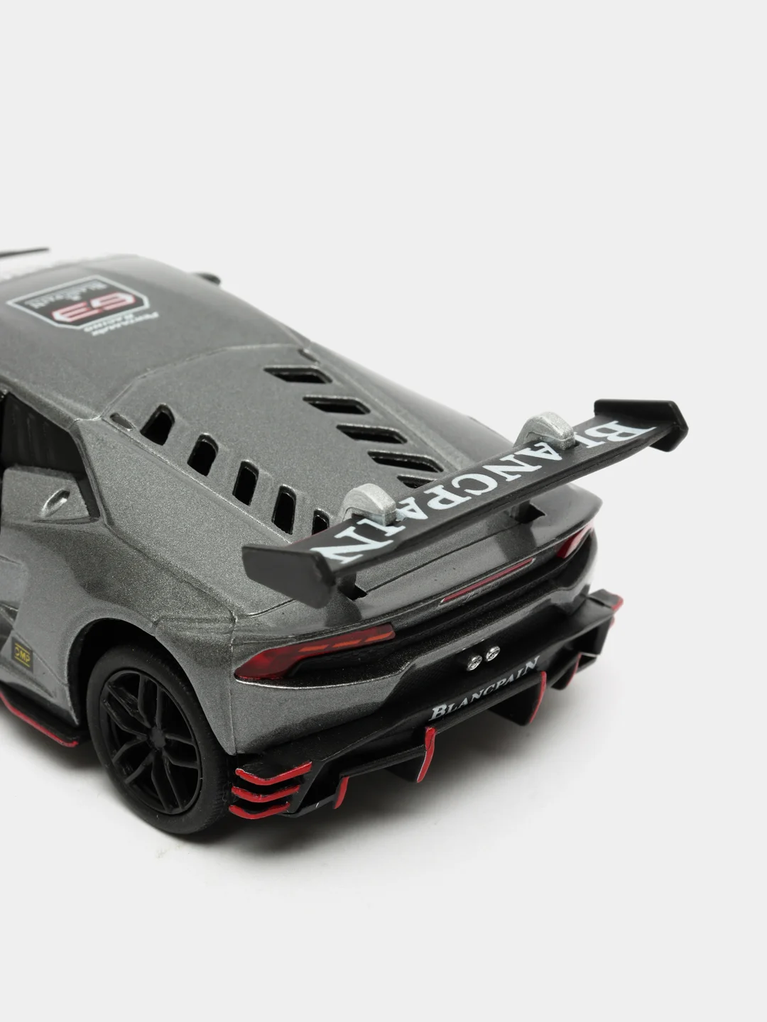 Серый lamborghini Huracan LP620-2 Super Trofeo KINSMART KT5389D