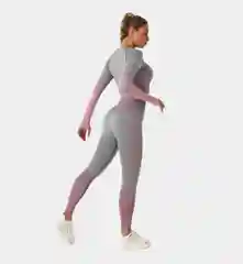 Женский спортивный бесшовный костюм для фитнеса