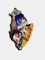 Значок деревянный по аниме "Demon Slayer / Клинок, рассекающий демонов"