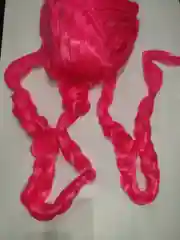 Алый парик с косичками