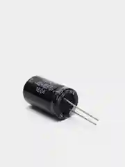 4 штуки 3300мкф 25В Конденсатор электролитический  3300UF 25V 105*C