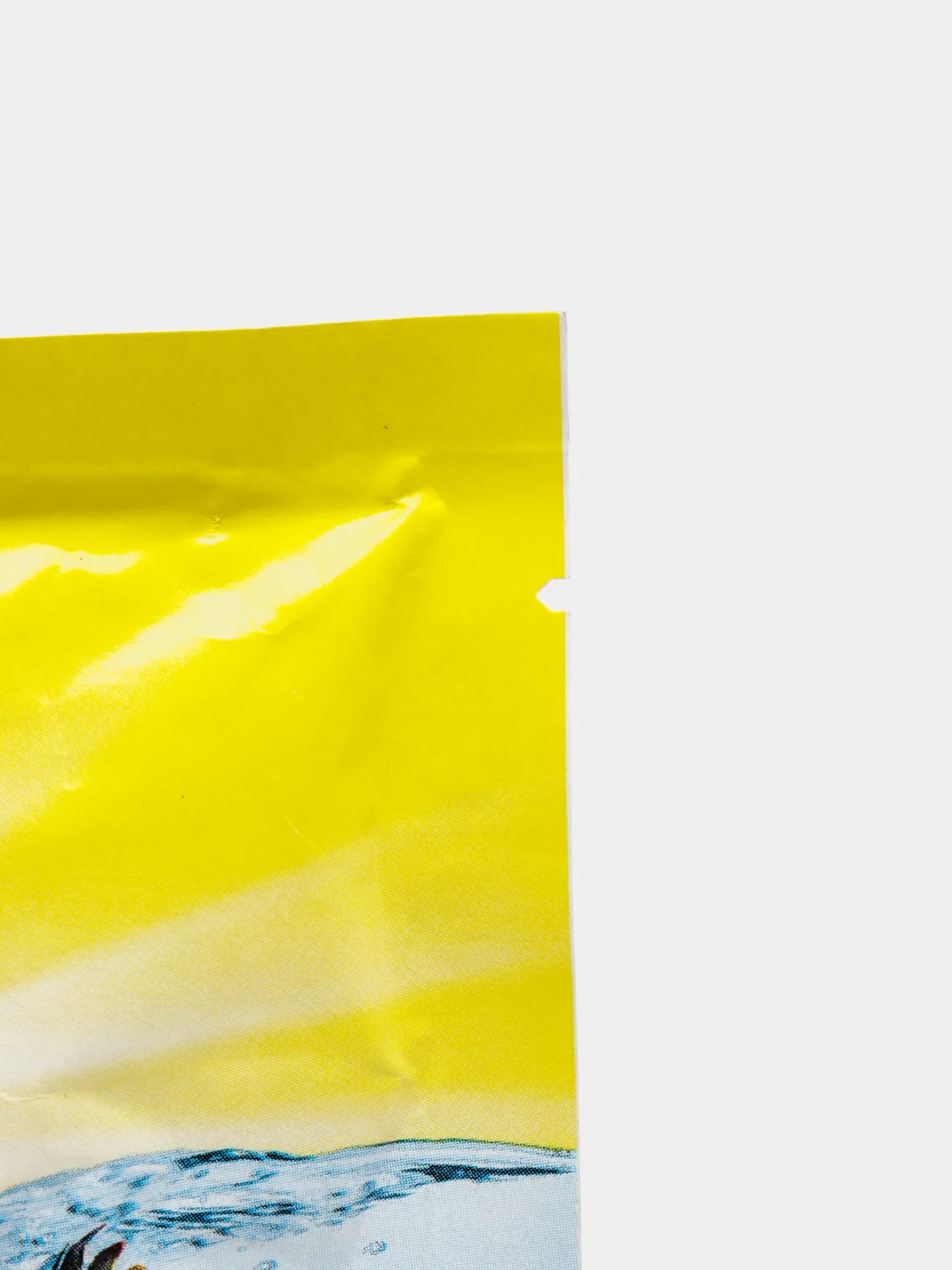 Tetra Rubin Flakes корм в хлопьях для улучшения окраса всех видов рыб, 12 г