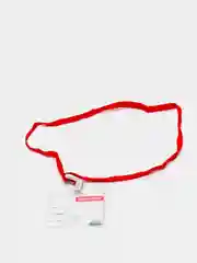 Красный бейдж с лентой