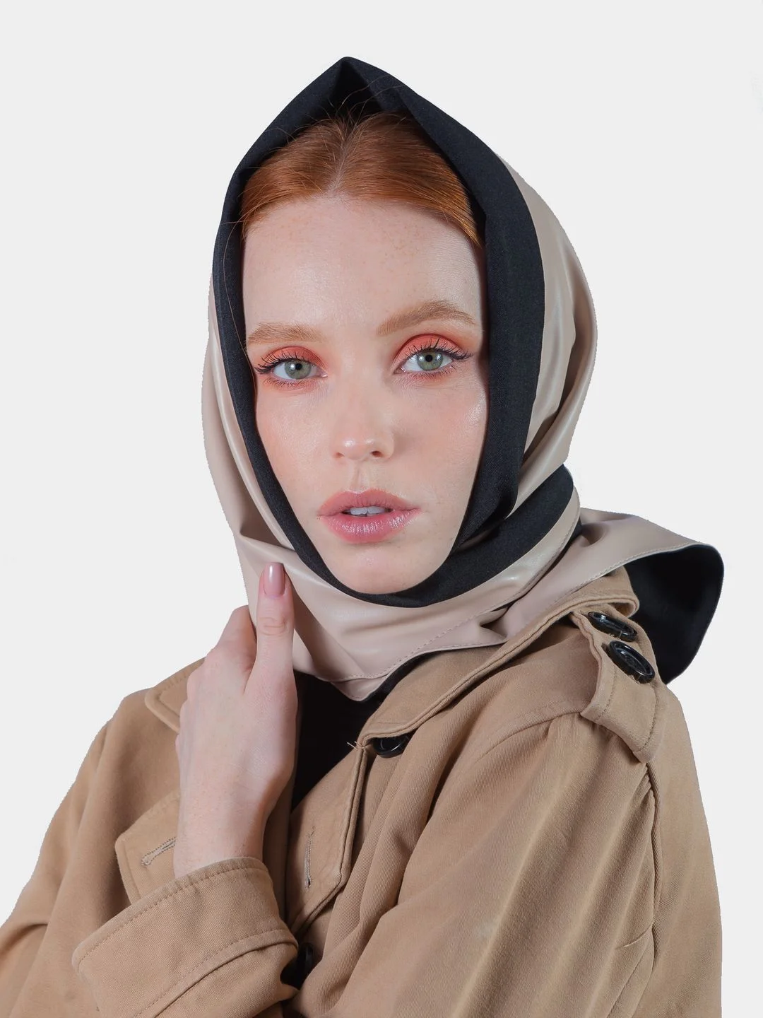 Косынка кожаная двусторонняя, платок женский из экокожи